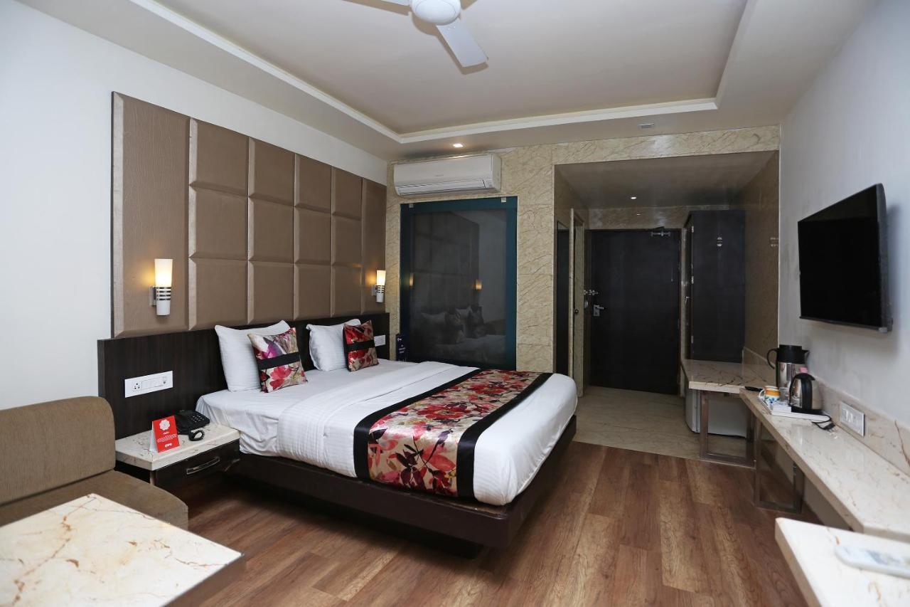 Capital O 5663 Gs Inn Chinhat Exterior photo